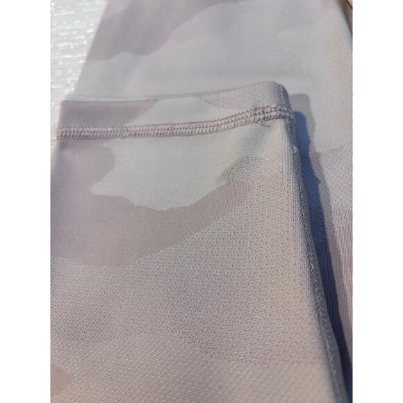 Ladies Offline by Aerie Sz LG Workout 7/8 Leggings in Camo Putty Neutral! Cute!! - Picture 3 of 9